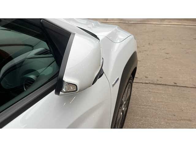 Hyundai KONA 150kW Premium SE 64kWh 5dr Auto White