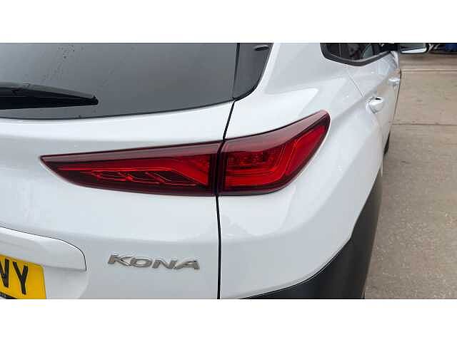 Hyundai KONA 150kW Premium SE 64kWh 5dr Auto White