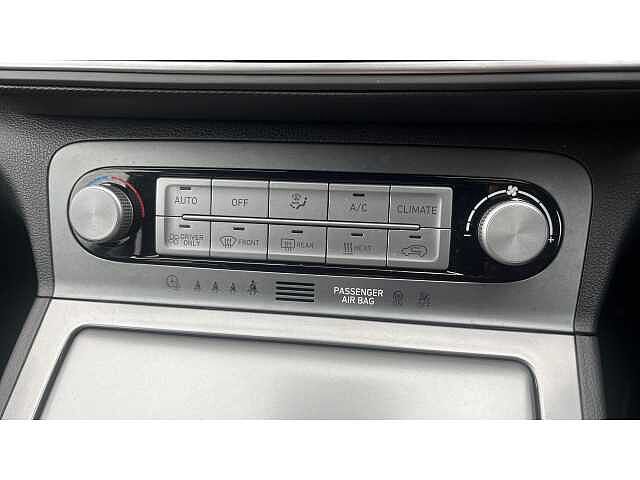 Hyundai KONA 150kW Premium SE 64kWh 5dr Auto White