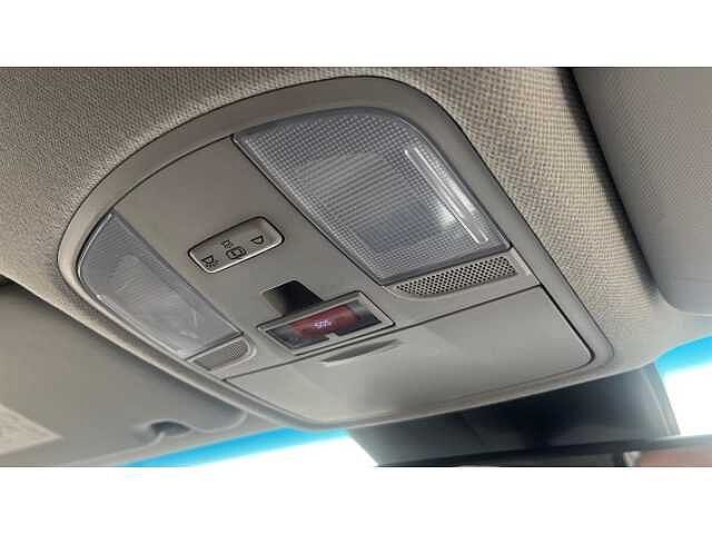 Hyundai KONA 150kW Premium SE 64kWh 5dr Auto White