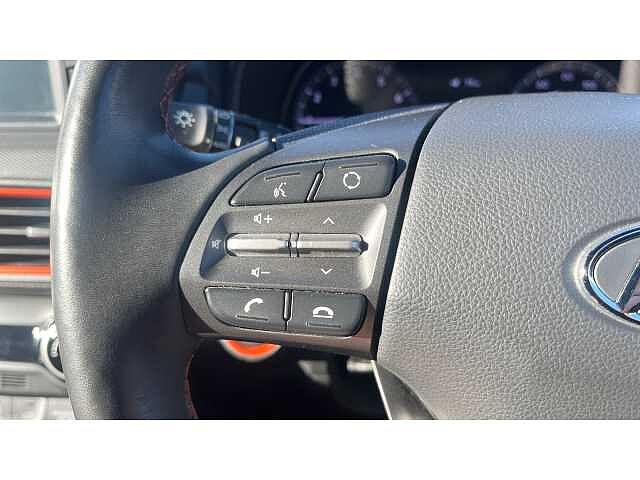 Hyundai KONA 1.0T GDi Blue Drive Premium SE 5dr ORANGE