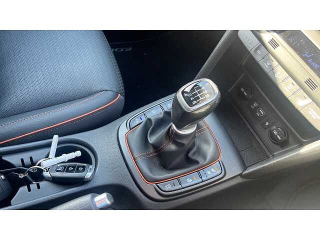 Hyundai KONA 1.0T GDi Blue Drive Premium SE 5dr ORANGE
