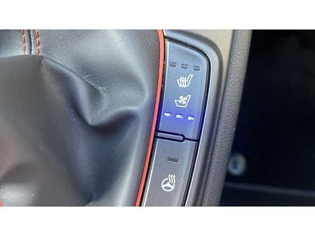 Hyundai KONA 1.0T GDi Blue Drive Premium SE 5dr ORANGE