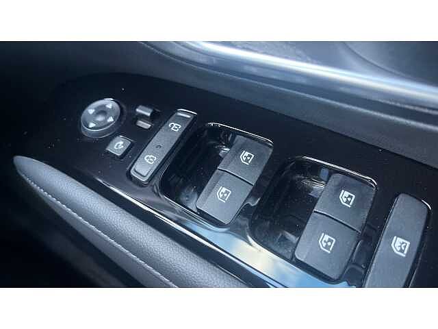 Hyundai TUCSON 1.6 TGDi Hybrid 230 Ultimate 5dr 2WD Auto Dark Knight