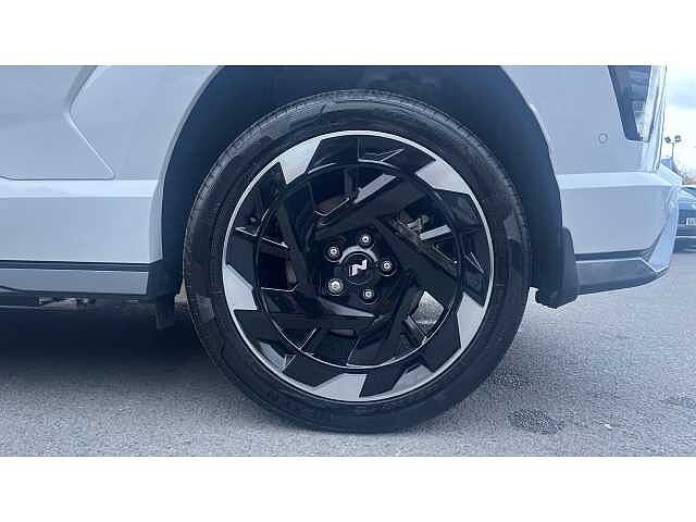 Hyundai KONA KONA 160kW N Line S 65kWh 5dr Auto [Lux Pack] Serenity White