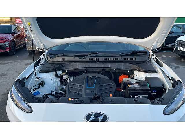 Hyundai Kona KONA 100kW SE Connect 39kWh 5dr Auto