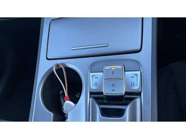 Hyundai Kona KONA 100kW SE Connect 39kWh 5dr Auto