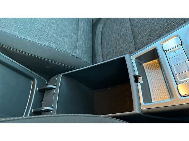 Hyundai Kona KONA 100kW SE Connect 39kWh 5dr Auto
