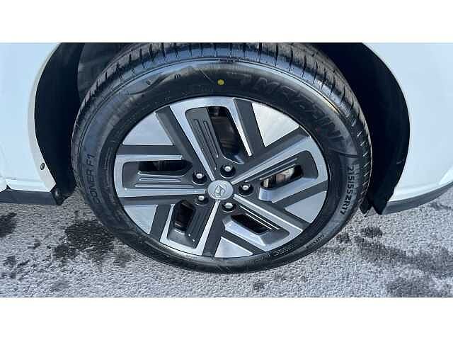 Hyundai Kona KONA 100kW SE Connect 39kWh 5dr Auto