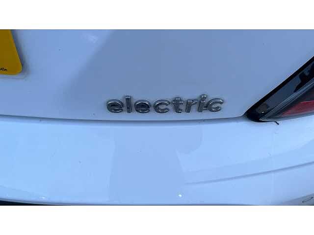 Hyundai Kona KONA 100kW SE Connect 39kWh 5dr Auto