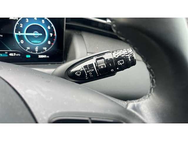 Hyundai TUCSON TUCSON 1.6 TGDi SE Connect 5dr 2WD WHITE