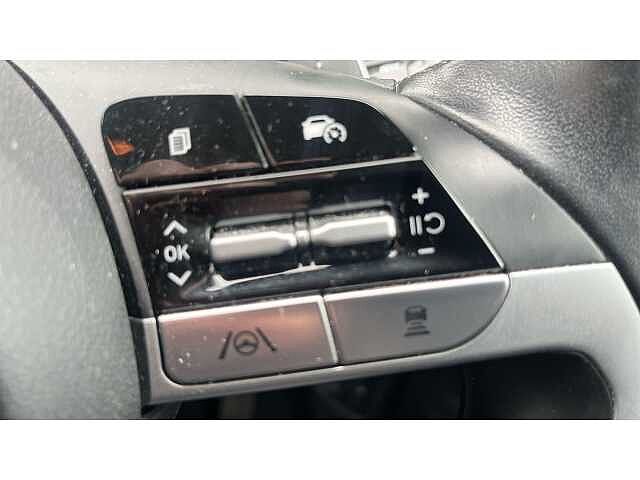 Hyundai TUCSON TUCSON 1.6 TGDi Hybrid 230 Premium 5dr 2WD Auto SILVER