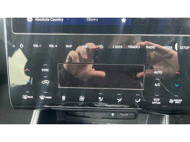 Hyundai TUCSON TUCSON 1.6 TGDi Hybrid 230 Premium 5dr 2WD Auto SILVER