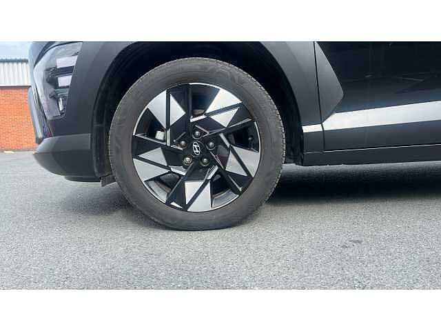 Hyundai KONA KONA 1.6 GDi Hybrid Advance 5dr DCT Abyss Black