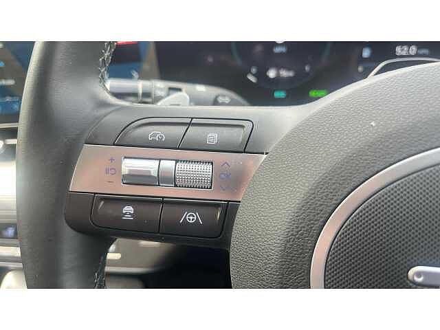 Hyundai KONA KONA 1.6 GDi Hybrid Advance 5dr DCT Abyss Black