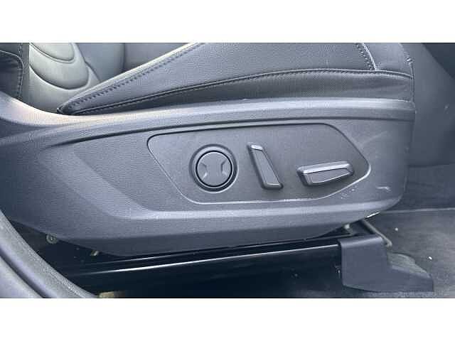 Hyundai TUCSON TUCSON 1.6T 239 Hybrid Ultimate 5dr Auto Black