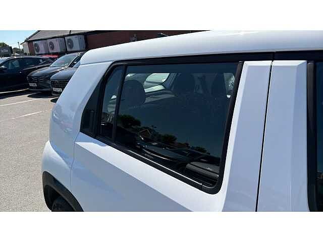 Hyundai Inster INSTER 85kW 01 49kWh 5dr Auto