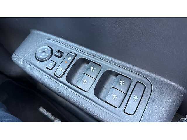 Hyundai Inster INSTER 85kW 01 49kWh 5dr Auto
