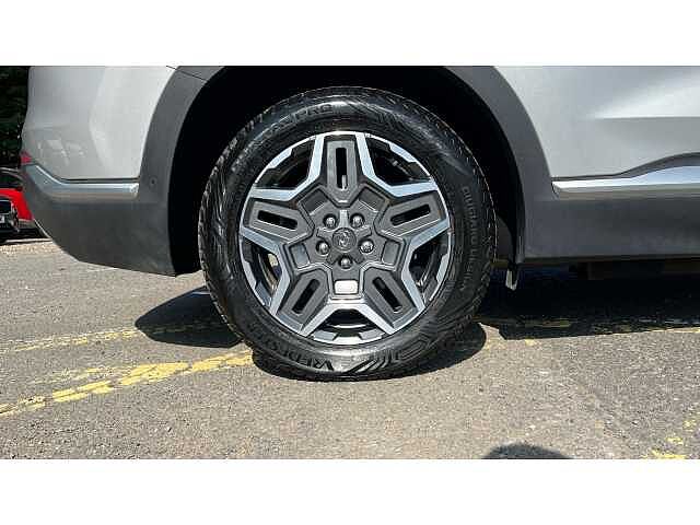 Hyundai SANTA FE SANTA FE 1.6 TGDi Hybrid Ultimate 5dr 4WD Auto Silver