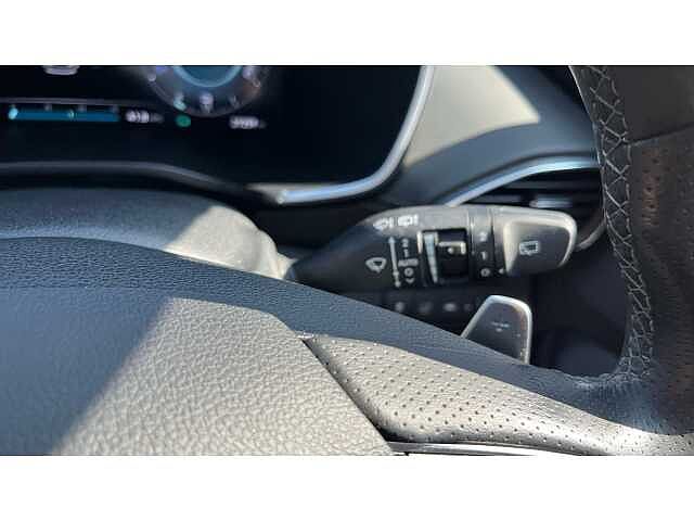 Hyundai SANTA FE SANTA FE 1.6 TGDi Hybrid Ultimate 5dr 4WD Auto Silver