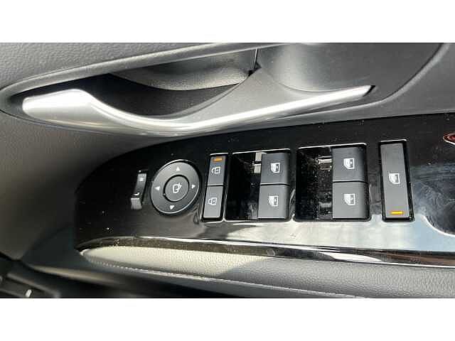 Hyundai TUCSON TUCSON 1.6T 239 Hybrid Ultimate 5dr Auto White