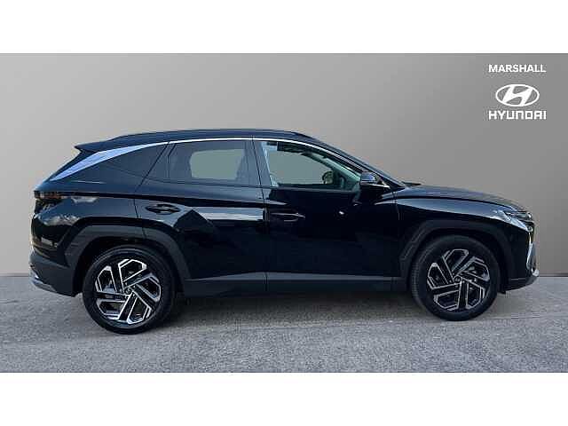Hyundai TUCSON TUCSON 1.6T 239 Hybrid Ultimate 5dr Auto Abyss Black Prl