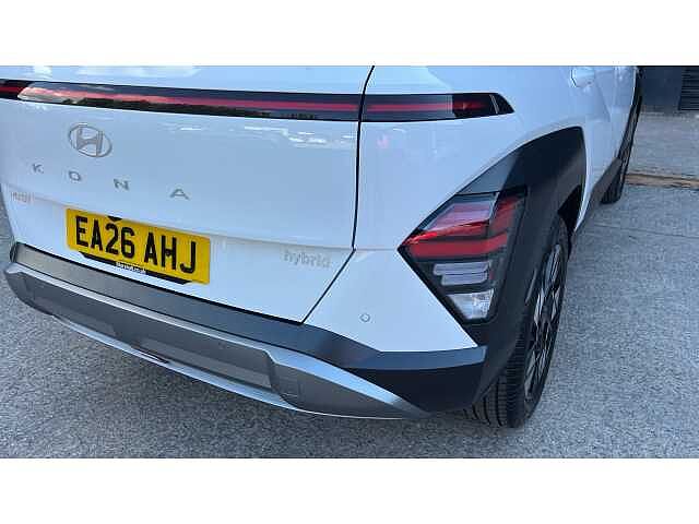 Hyundai KONA KONA 1.6 Hybrid 138 Ultimate 5dr DCT Atlas White