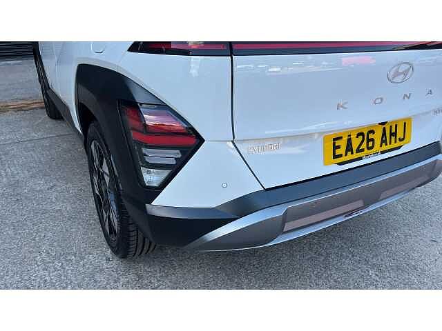 Hyundai KONA KONA 1.6 Hybrid 138 Ultimate 5dr DCT Atlas White