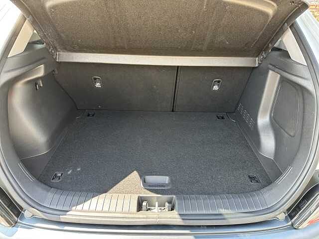 Hyundai KONA 1.0 TGDi 48V MHEV Premium 5dr polar white
