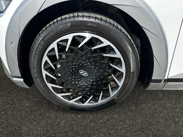 Hyundai IONIQ 5 168kW Namsan Edition 77 kWh 5dr Auto serenity white