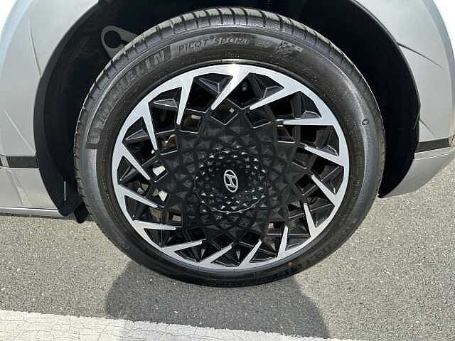 Hyundai IONIQ 5 168kW Namsan Edition 77 kWh 5dr Auto serenity white