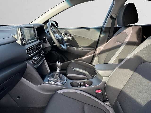 Hyundai KONA 1.0T GDi Blue Drive Premium 5dr Phantom Black