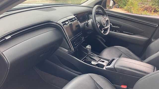 Hyundai TUCSON 1.6 TGDi 48V MHD 180 Ultimate 5dr 4WD DCT Petrol Estate Silver