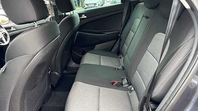 Hyundai TUCSON 1.6 TGDi 177 SE Nav 5dr 2WD DCT Petrol Estate Grey