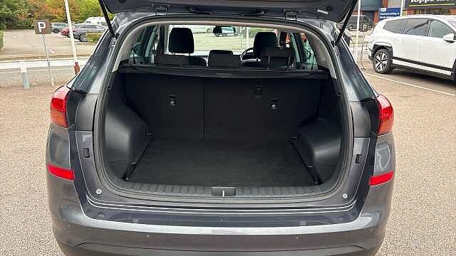 Hyundai TUCSON 1.6 TGDi 177 SE Nav 5dr 2WD DCT Petrol Estate Grey