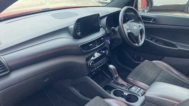 Hyundai TUCSON 1.6 TGDi 177 N Line 5dr 2WD DCT Petrol Estate Red