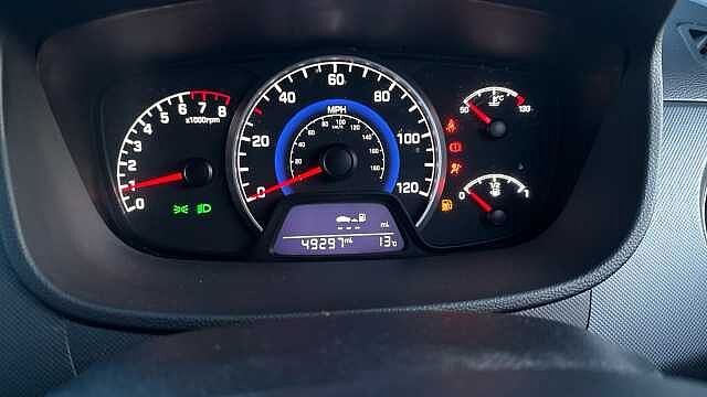 Hyundai i10 1.0 Play 5dr Petrol Hatchback