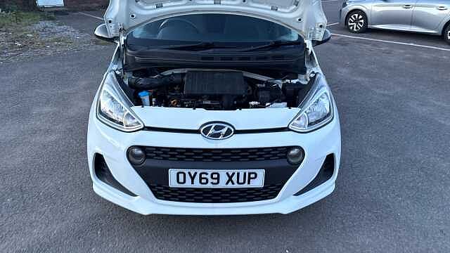 Hyundai i10 1.0 Play 5dr Petrol Hatchback