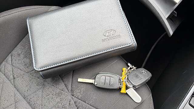 Hyundai BAYON 1.0 TGDi 48V MHEV SE Connect 5dr Petrol Hatchback