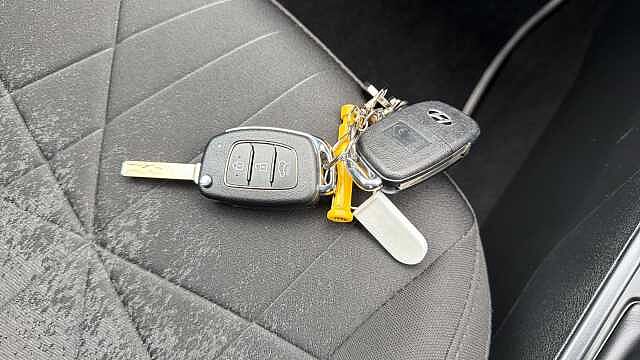 Hyundai BAYON 1.0 TGDi 48V MHEV SE Connect 5dr Petrol Hatchback