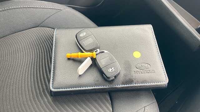 Hyundai i10 1.2 Premium 5dr Petrol Hatchback