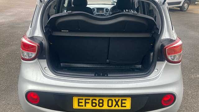 Hyundai i10 1.2 Premium 5dr Petrol Hatchback