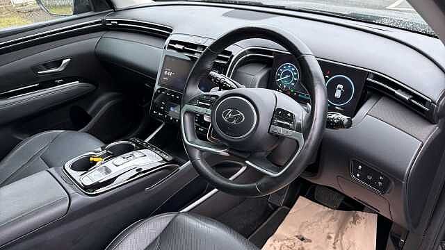 Hyundai TUCSON 1.6 TGDi Plug-in Hybrid Ultimate 5dr 4WD Auto Estate Black