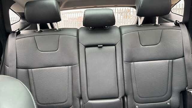 Hyundai TUCSON 1.6 TGDi Plug-in Hybrid Ultimate 5dr 4WD Auto Estate Black