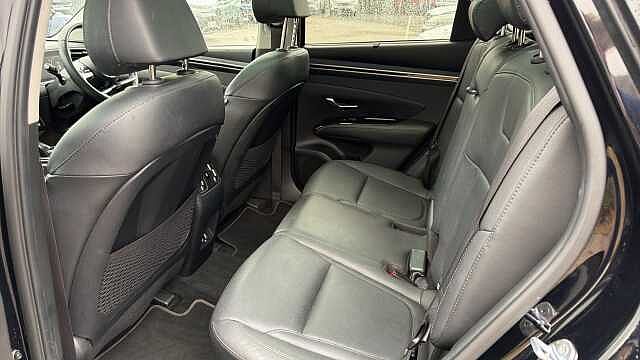 Hyundai TUCSON 1.6 TGDi Plug-in Hybrid Ultimate 5dr 4WD Auto Estate Black