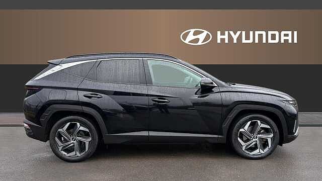 Hyundai TUCSON 1.6 TGDi Plug-in Hybrid Ultimate 5dr 4WD Auto Estate Black