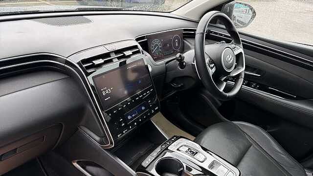 Hyundai TUCSON 1.6 TGDi Plug-in Hybrid Ultimate 5dr 4WD Auto Estate Black