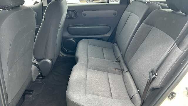 Hyundai INSTER 85kW 01 49kWh 5dr Auto Electric Hatchback