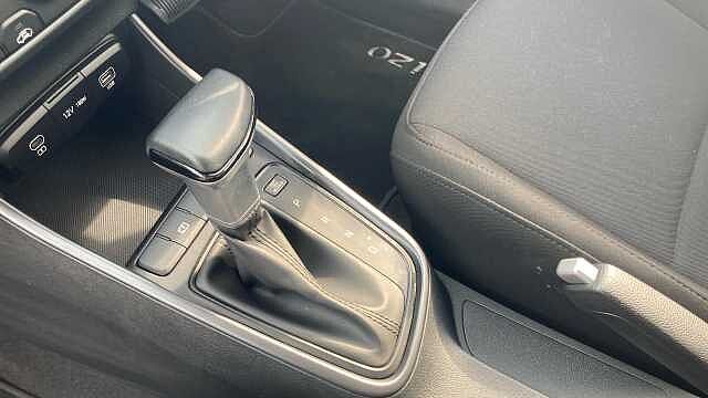 Hyundai I20 1.0T GDi Advance 5dr DCT Petrol Hatchback Black