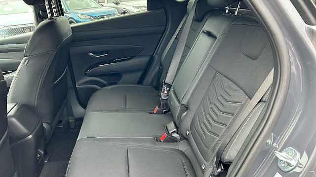 Hyundai TUCSON 1.6T 239 Hybrid Black Line 5dr Auto Hybrid Estate Ecotronic Grey - Pearl